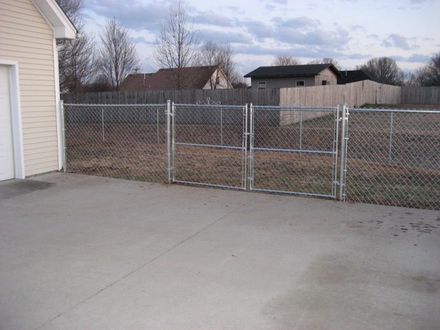 Galvanized Chain-link Fence